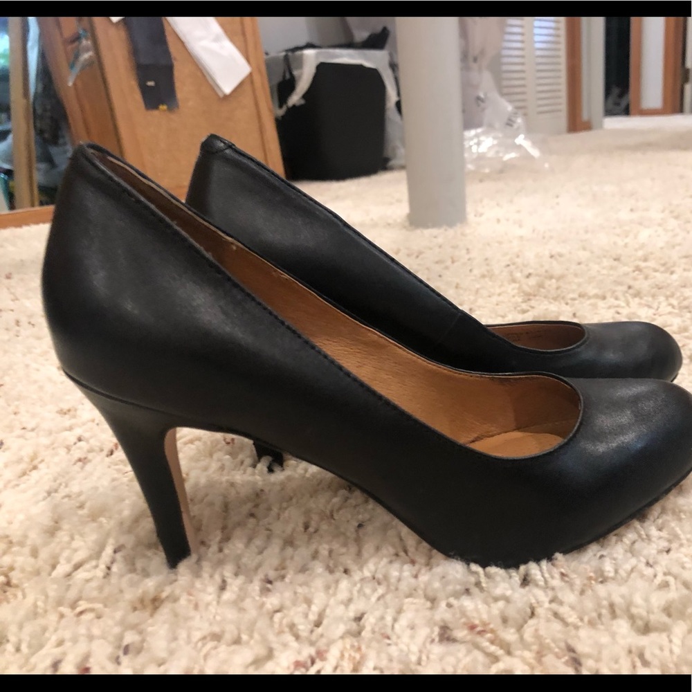 Black heels